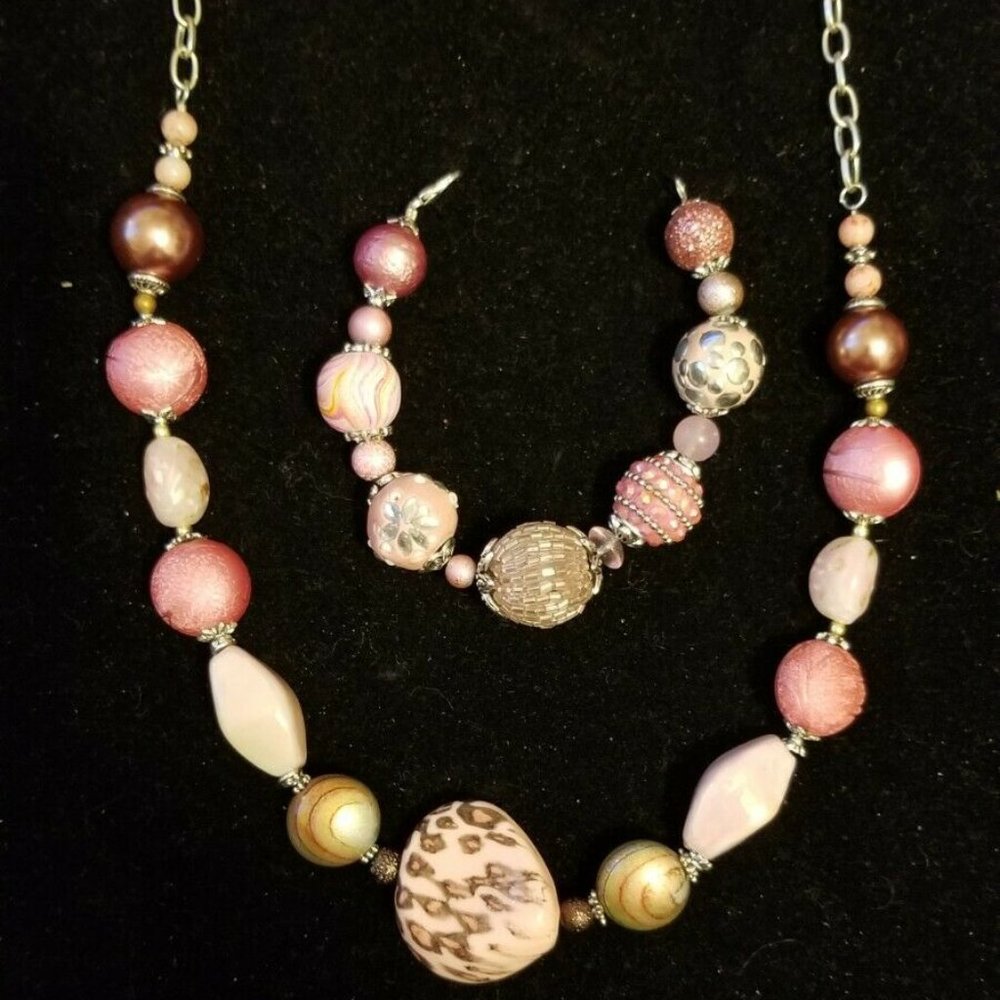 BEADED NECKLACE/BRACELET SET HANDMADE OOAK
